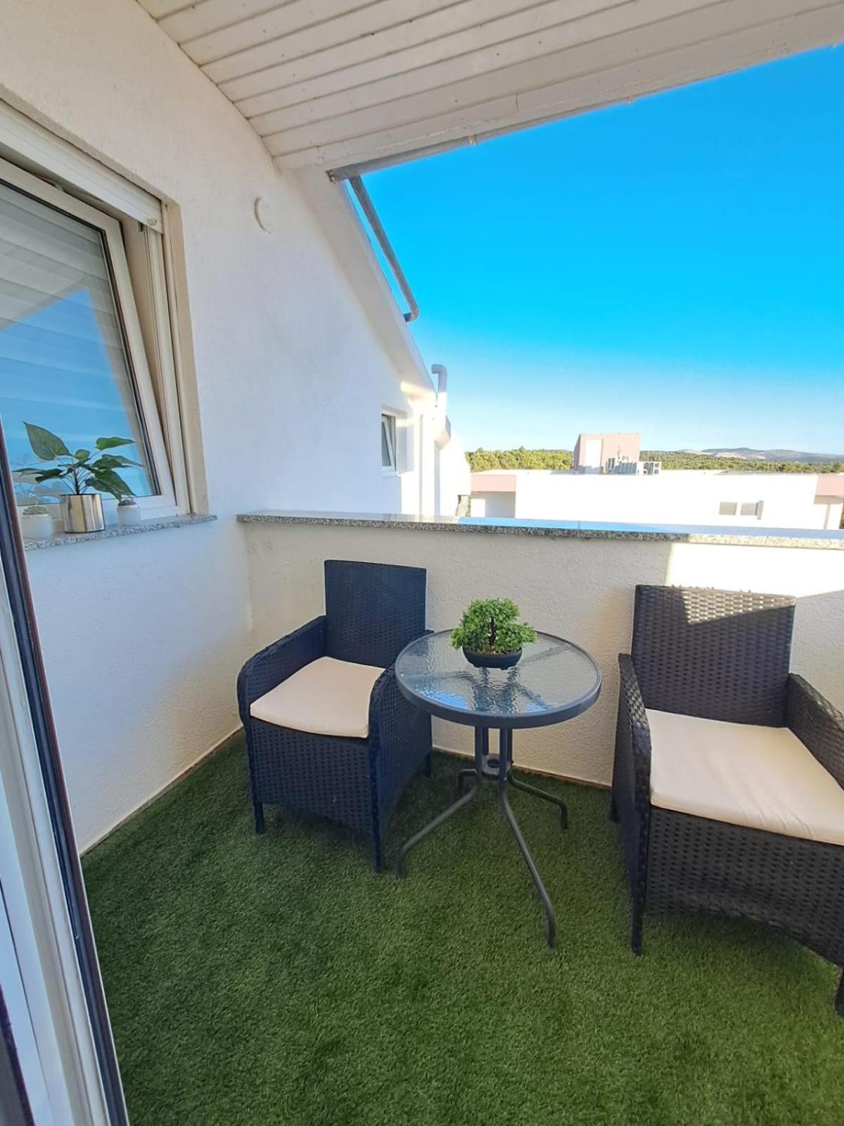 Apartman Dawidh Szybenik Pokój zdjęcie